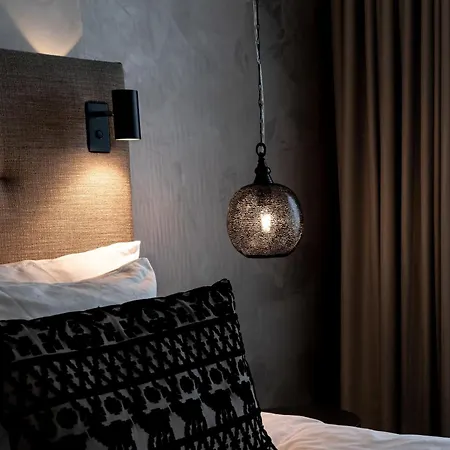 Lapland Hotels Bulevardi Helsinki Exterior photo A wall light